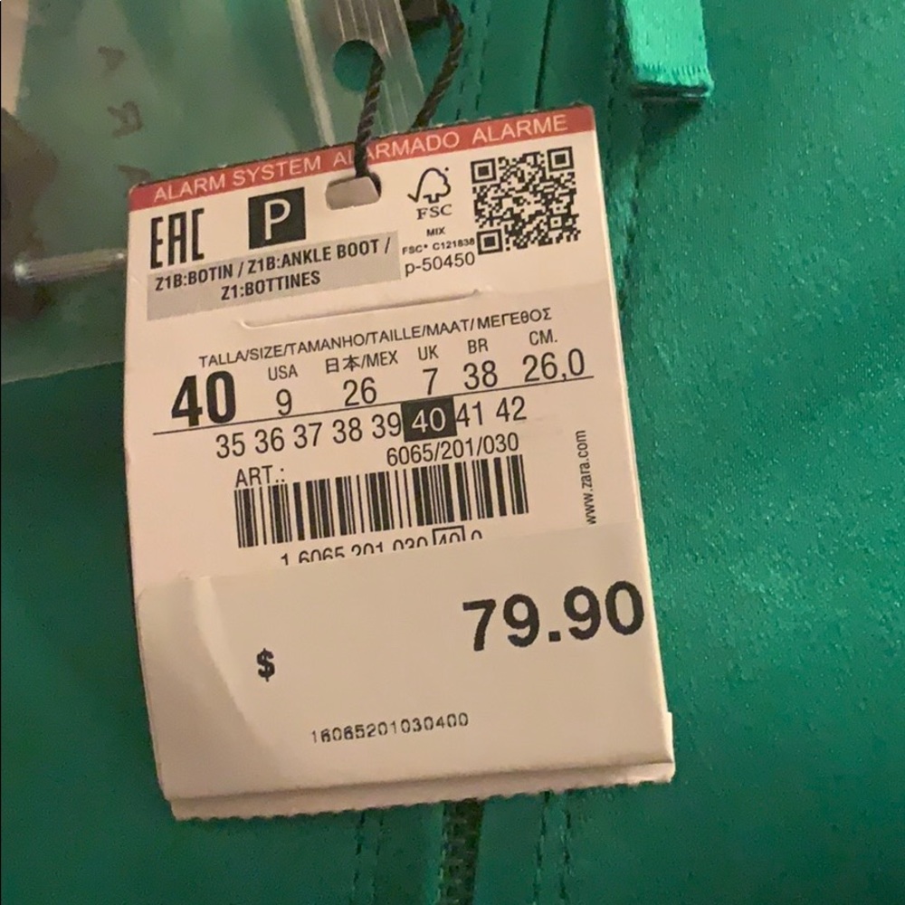 Zara green satin boots. Size 9 - Picture 4 of 4